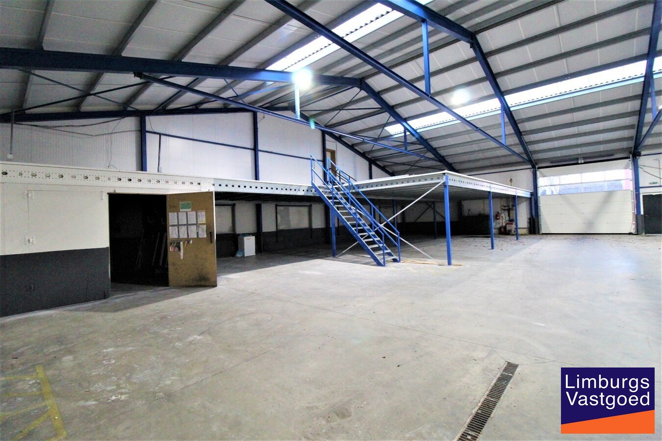 TRUDONIS - KMO UNIT 10 - 166 m² - sectionaal poort - nabij N79 