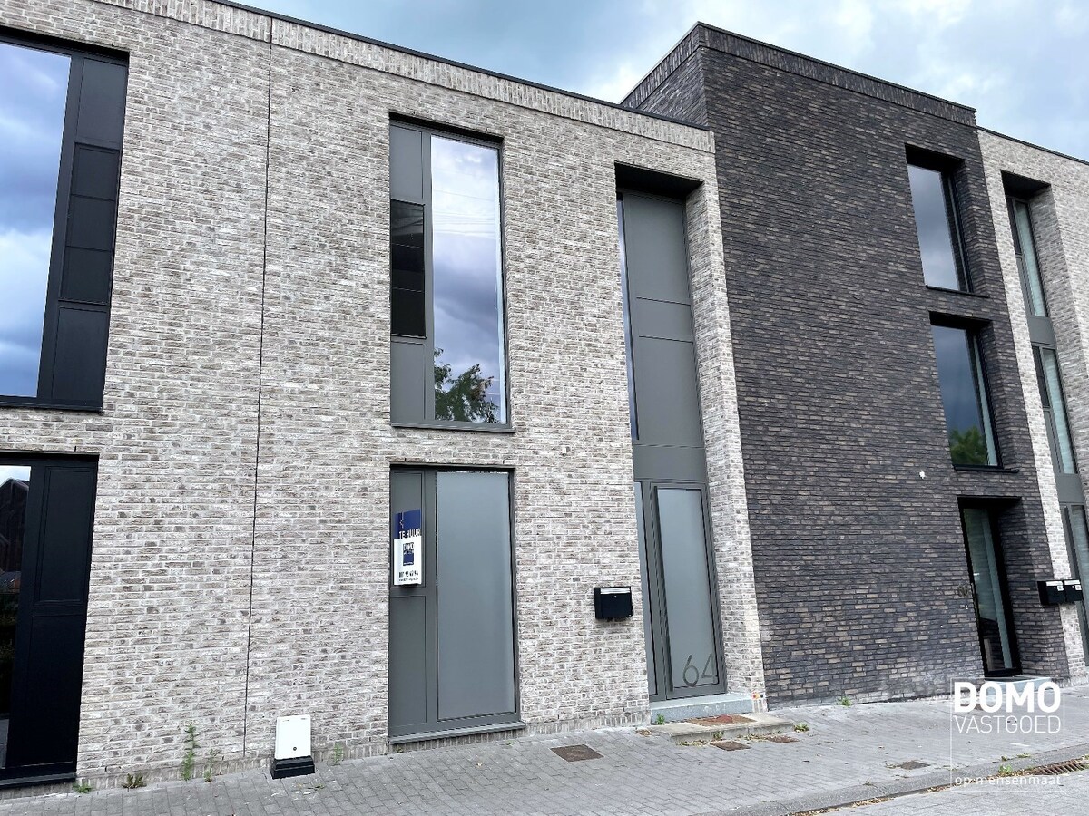 NIEUWBOUWWONING MET 3 SLAAPKAMERS EN TUIN VLAKBIJ CENTRUM HASSELT 