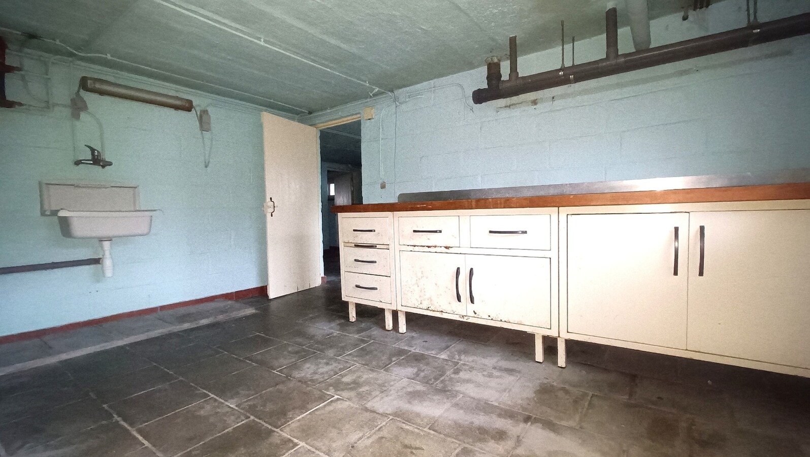 Ruime villa met garage en tuin 