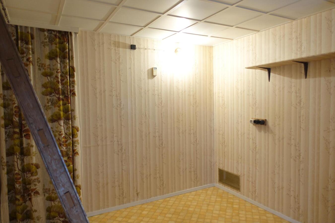 Ruime te renoveren woning 