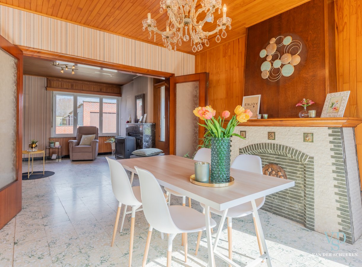 Statige halfopen bebouwing te Gavere 