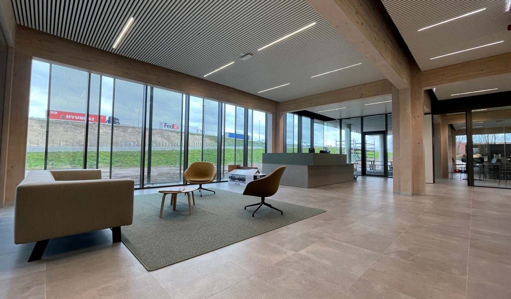 Nieuwbouw kantoorruimte te huur in Van Laere HQ in Zwijndrecht