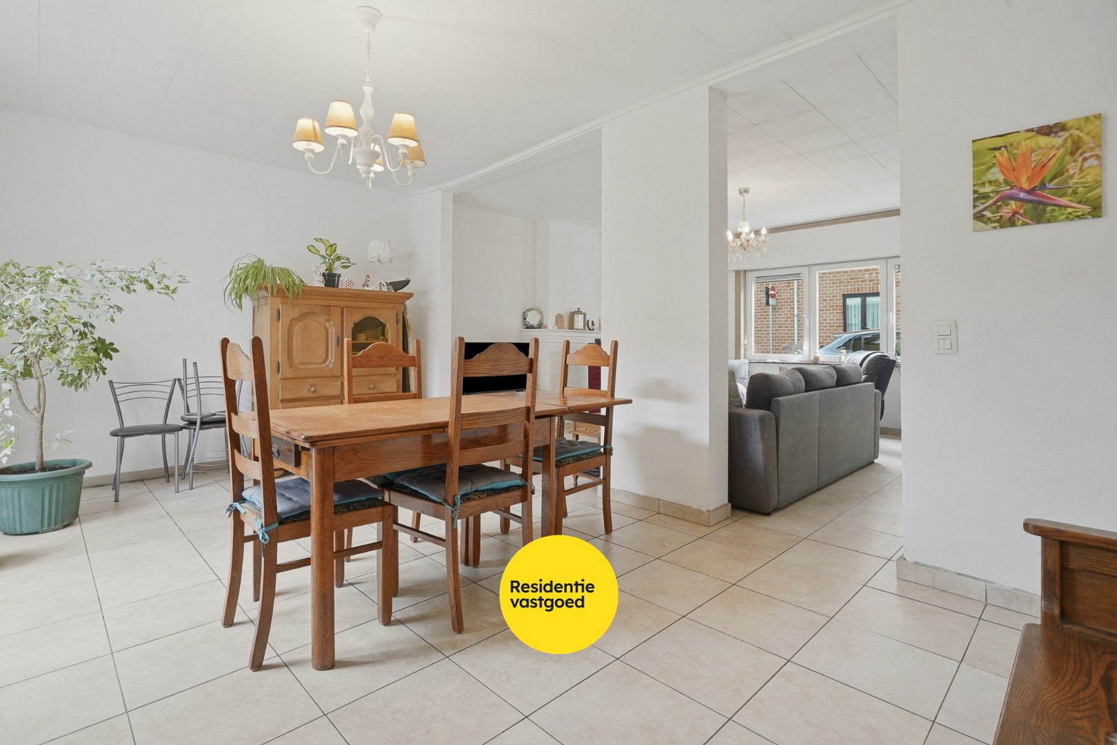 Instapklare woning in hartje Diksmuide, met zicht op het stadspark! 
