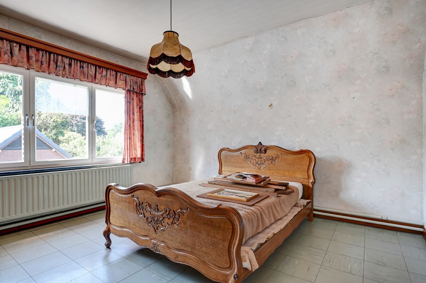 Zeer goed onderhouden woning gelegen op een prachtig perceel van circa 30 are 