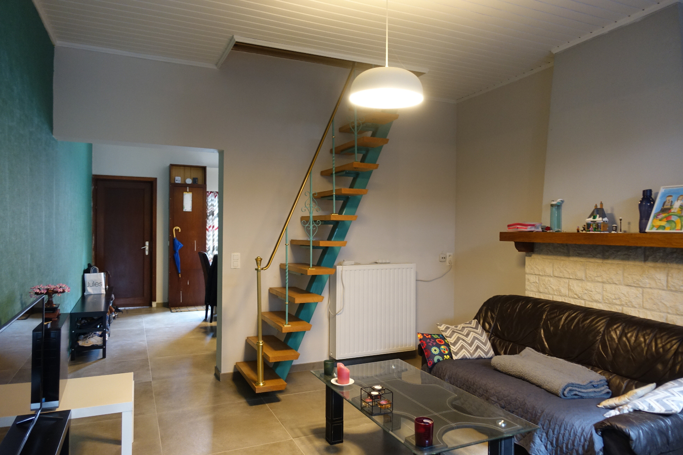 Instapklare woning met zonnige tuin in het centrum van Eernegem 