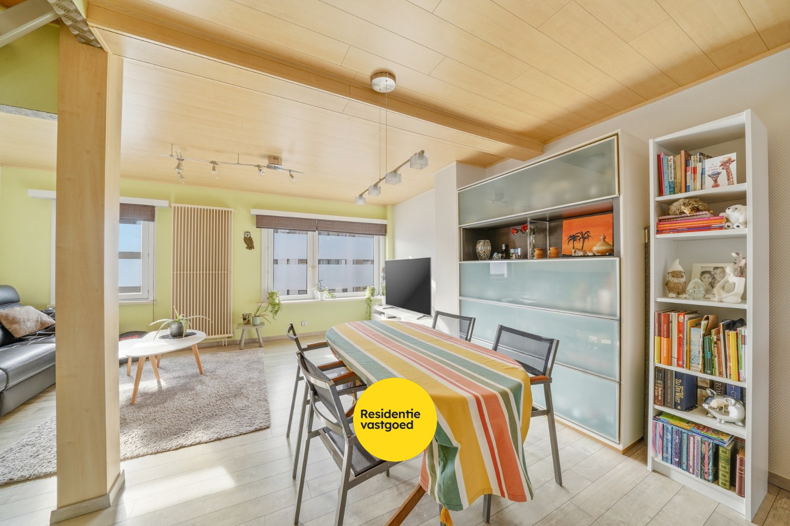 Instapklare bel-étagewoning met dubbele garage te Stene 