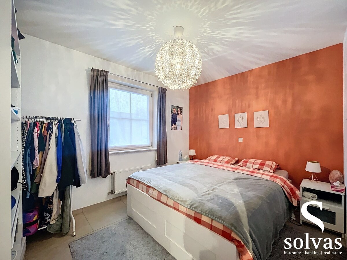 Gelijkvloersappartement met autostaanplaats 