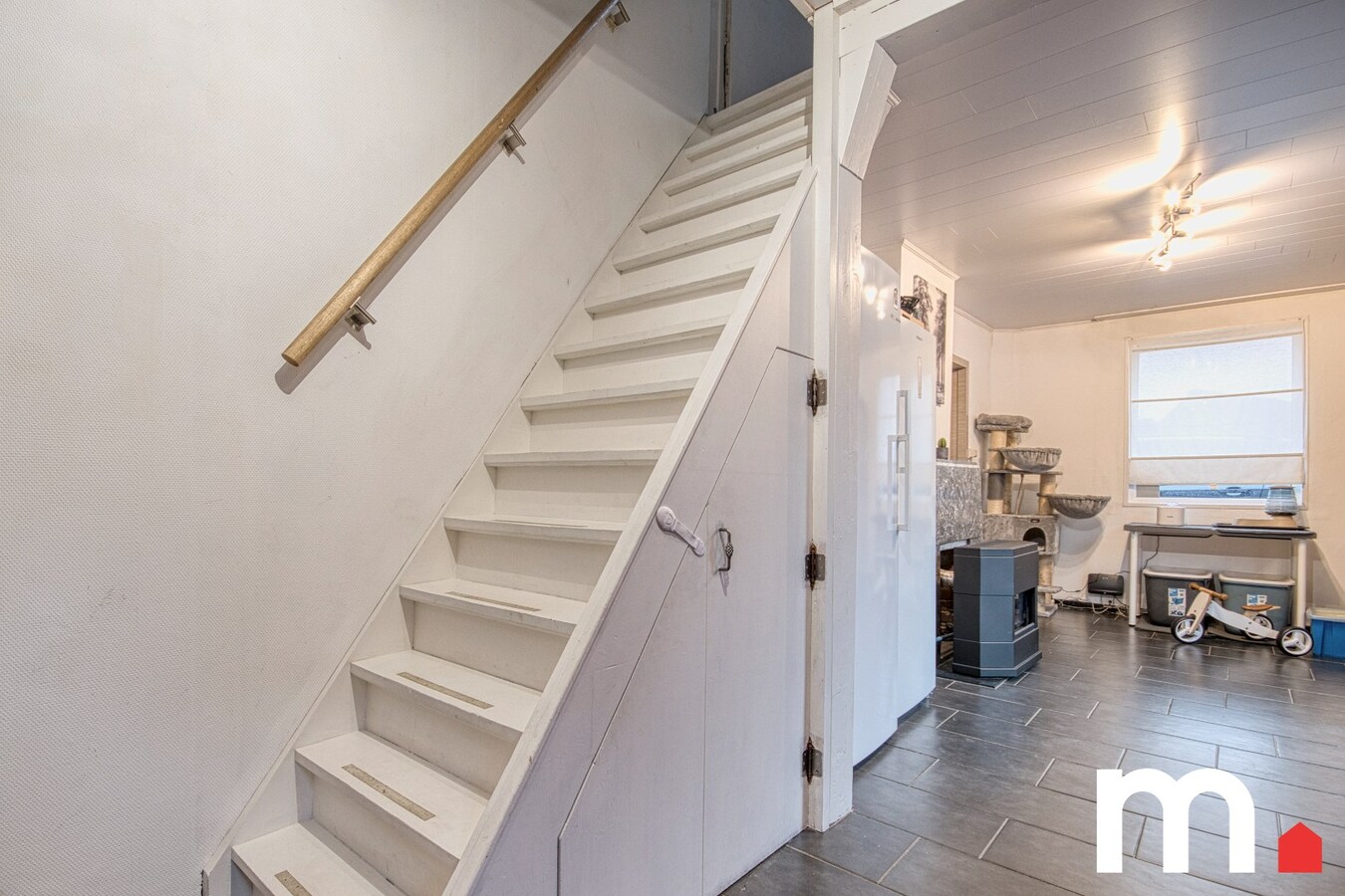 Charmant gerenoveerde woning in rustige, doodlopende straat te Gullegem ! 