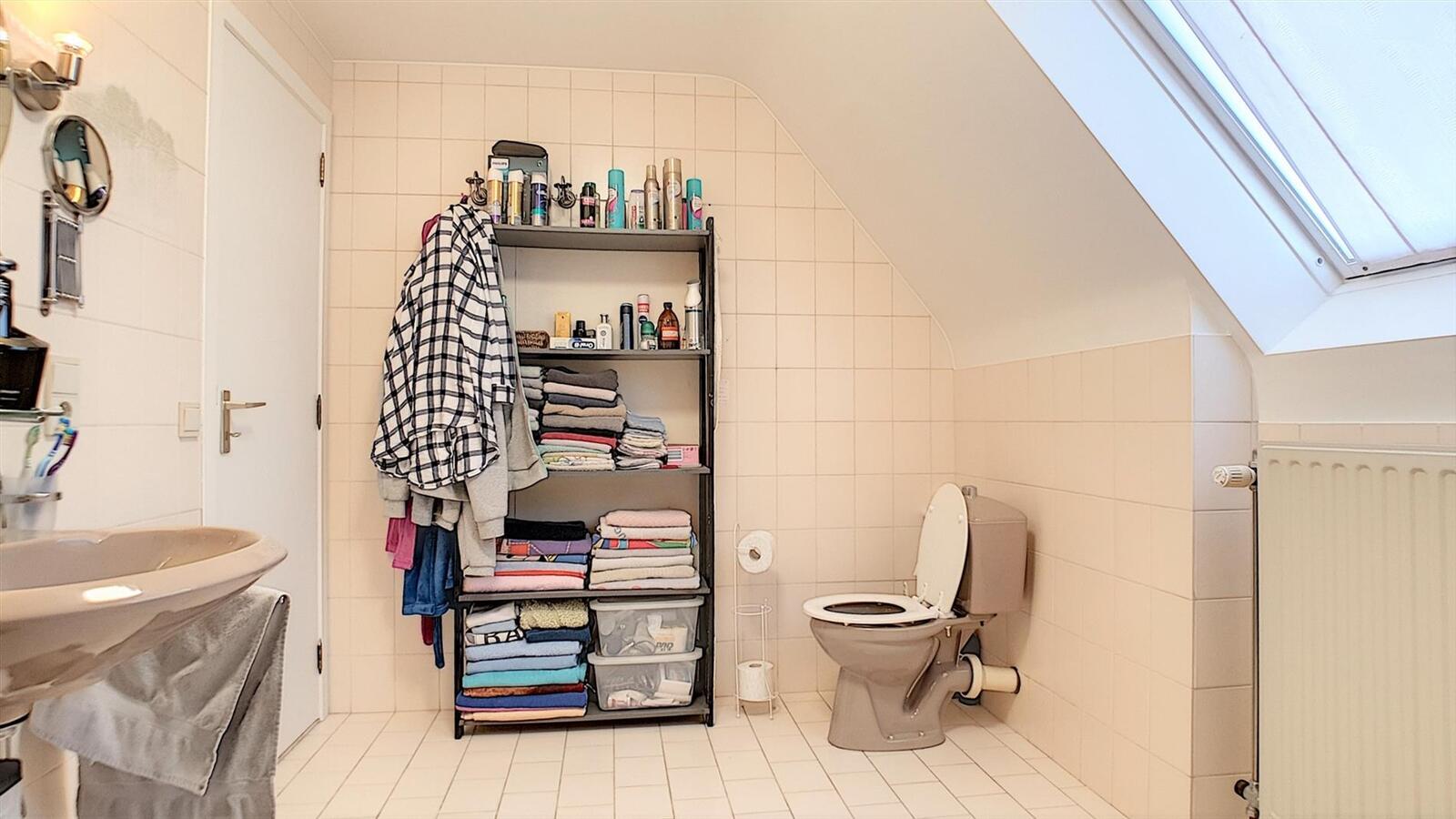 Charmante woning op centrale doch rustige ligging - Sint-Kruis 