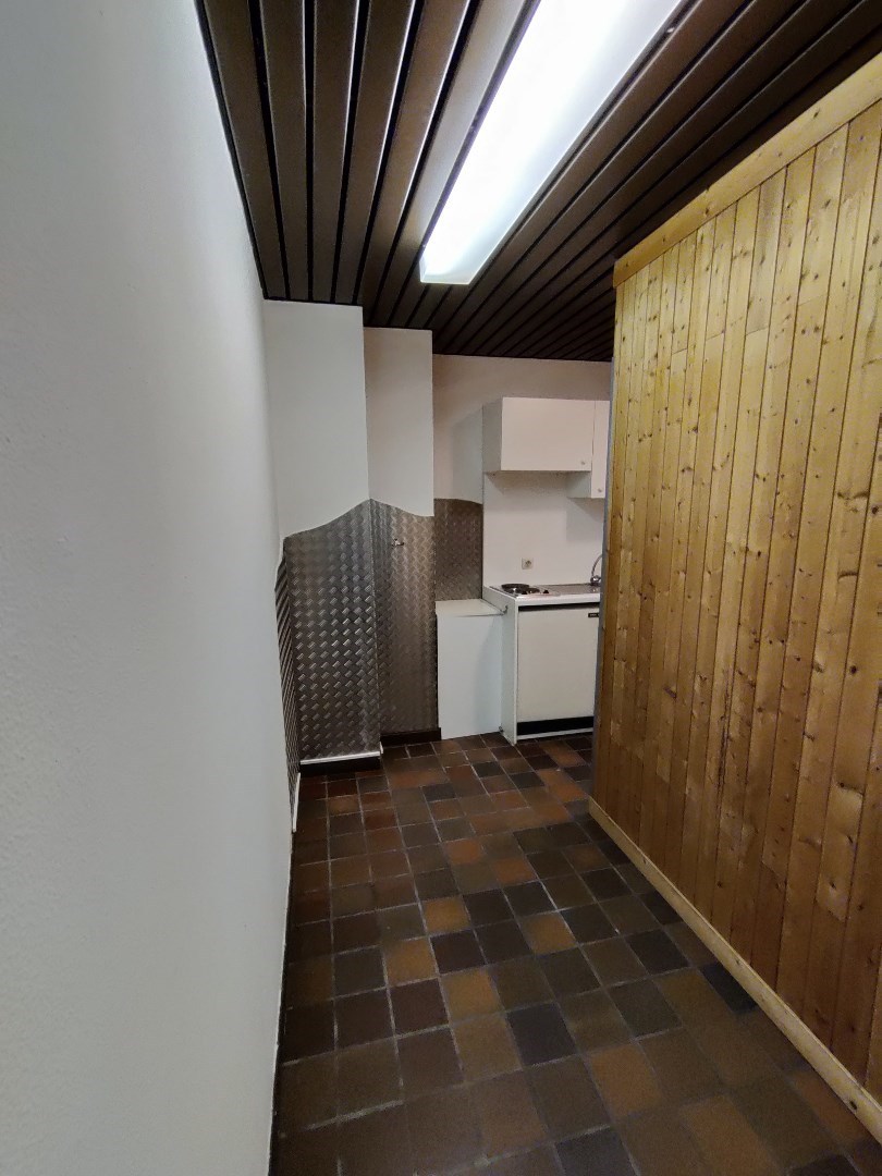 Perfect gelegen handelsruimte (87 m²) met veel mogelijkheden in het centrum van Geel! 