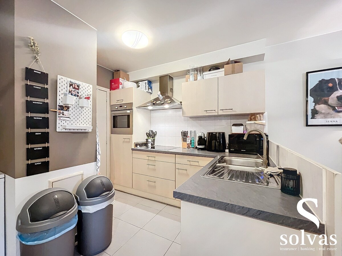 Gelijkvloersappartement met autostaanplaats 