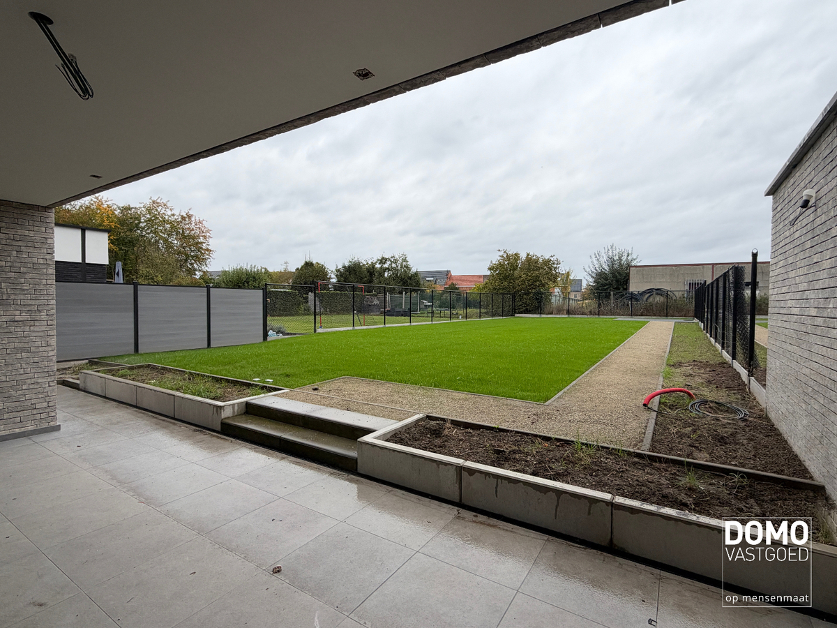 EXCLUSIEVE ENERGIEARME NIEUWBOUWWONGINGEN MET 4 SLAAPKAMERS, TUIN &amp; CARPORT IN HARTJE KERMT (HASSELT) 