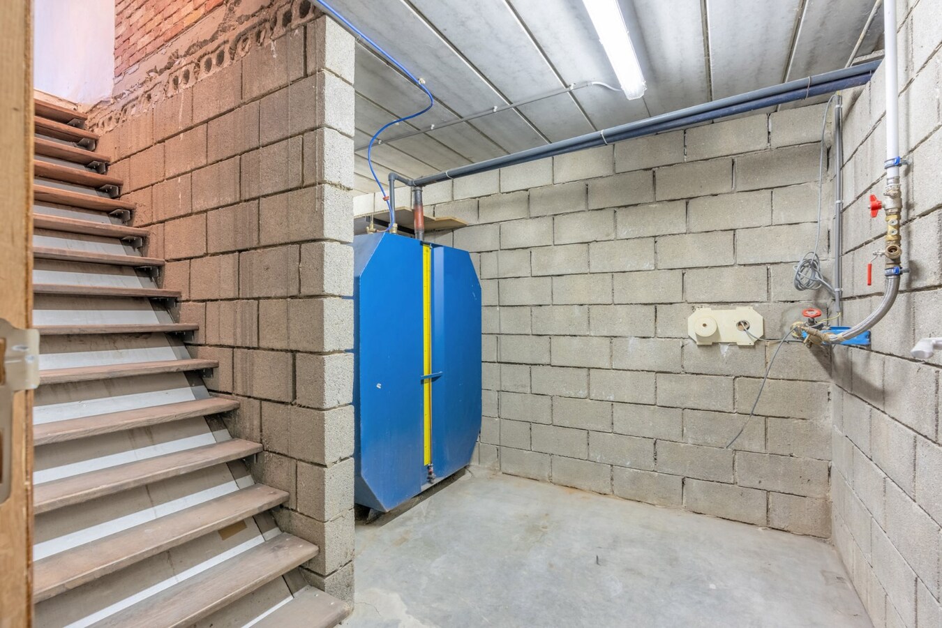 Prachtige ruim gerenoveerde woning. 