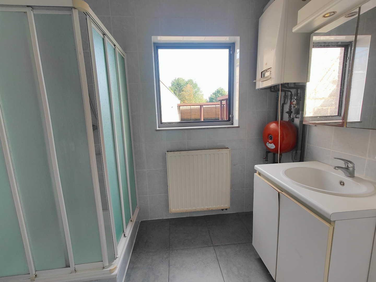 Gezellig 1-slaapkamerappartement te huur in centrum Koolskamp! 