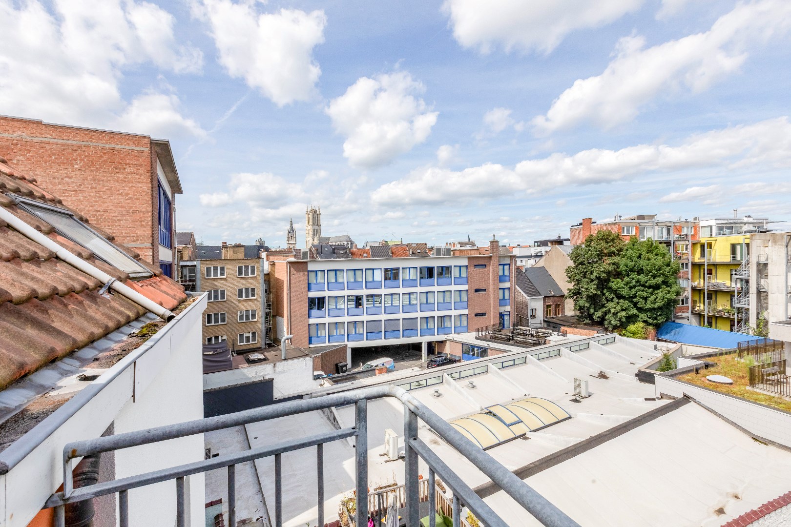 Topper ! Studio met mezzannine en terras in Gent 
