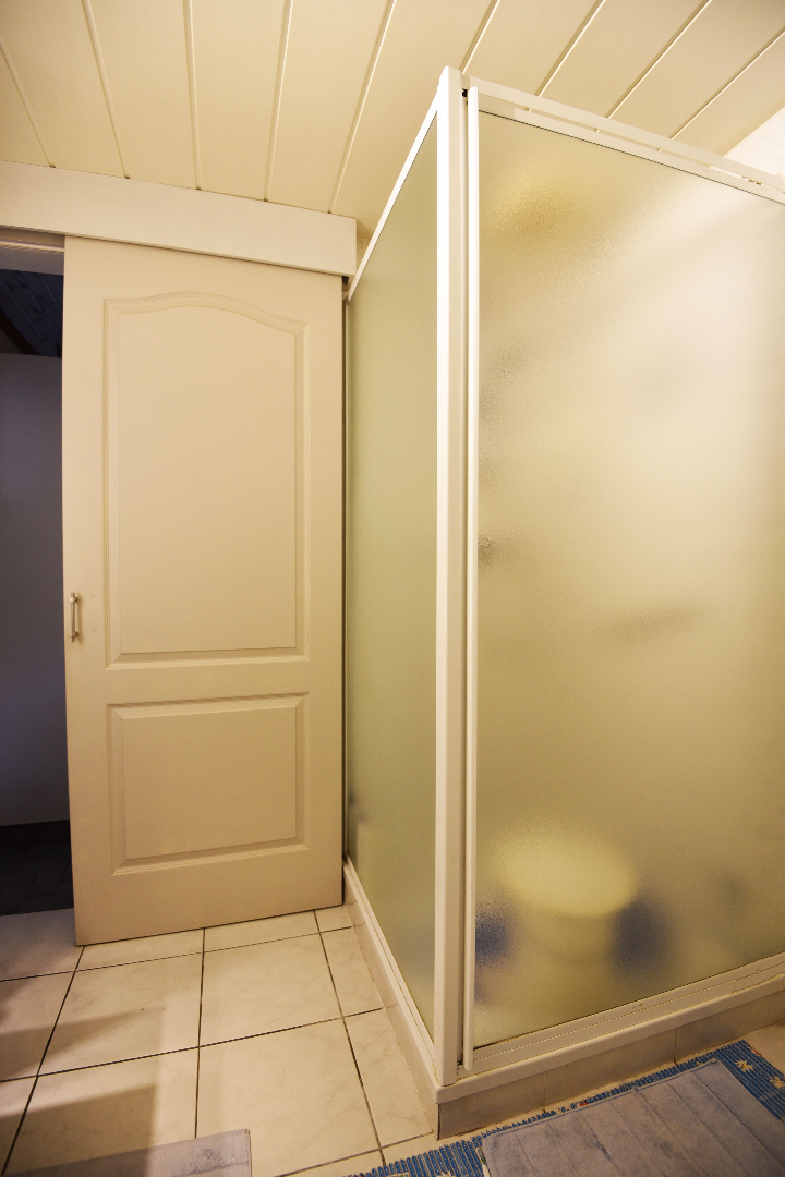 Op te frissen woning met 4 slpks en tuin  te Maldegem Kleit 