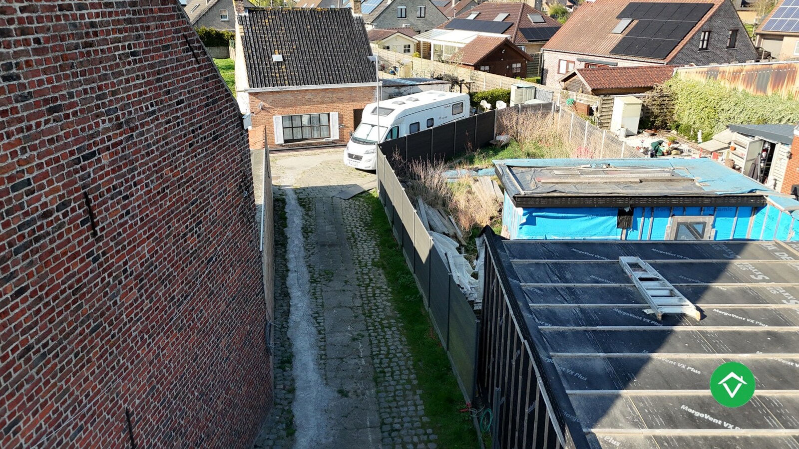 Te renoveren woning in centrum Koekelare 