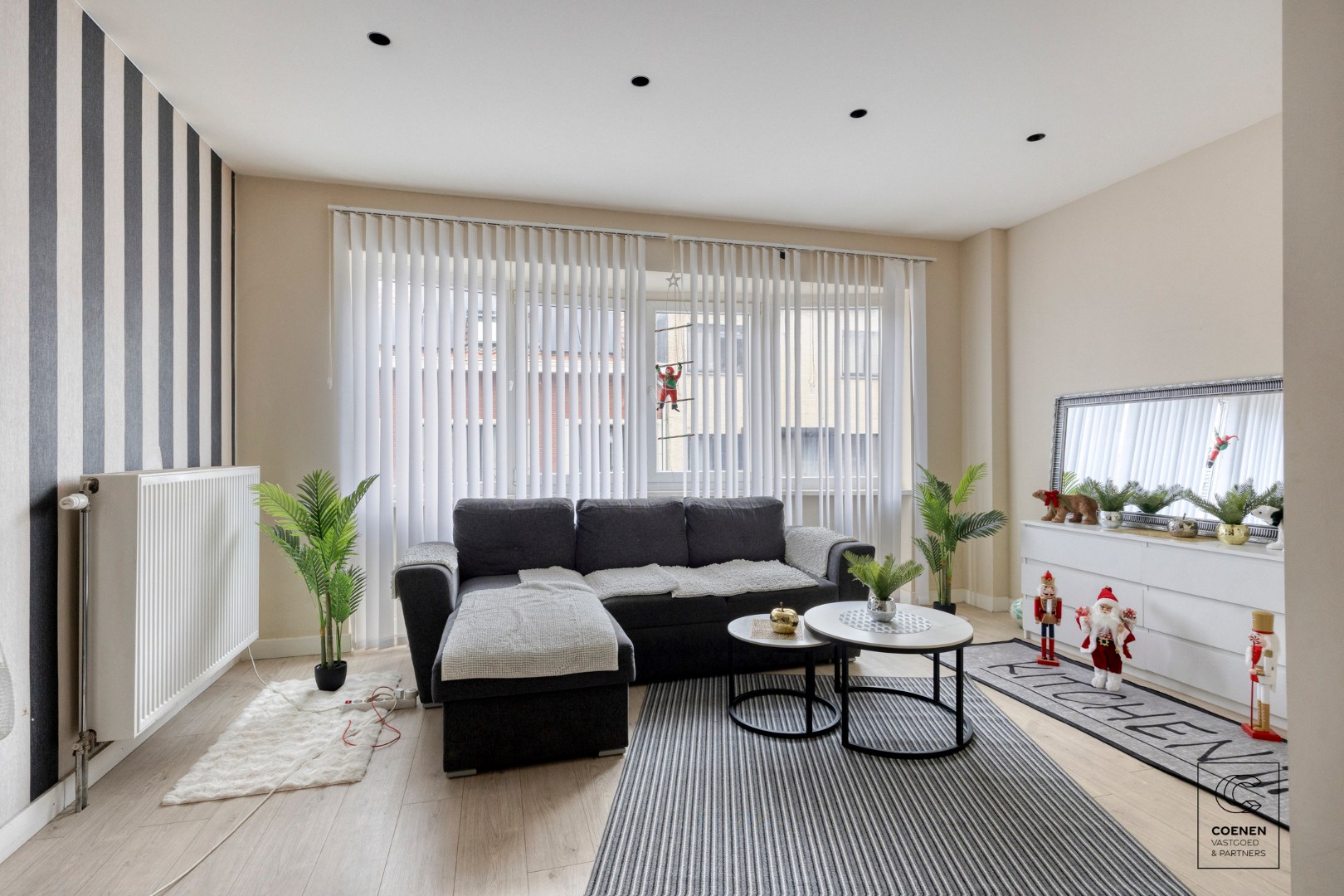 Riante woning, momenteel ingericht als 3 appartement op een schitterende locatie in het centrum van Lier! 