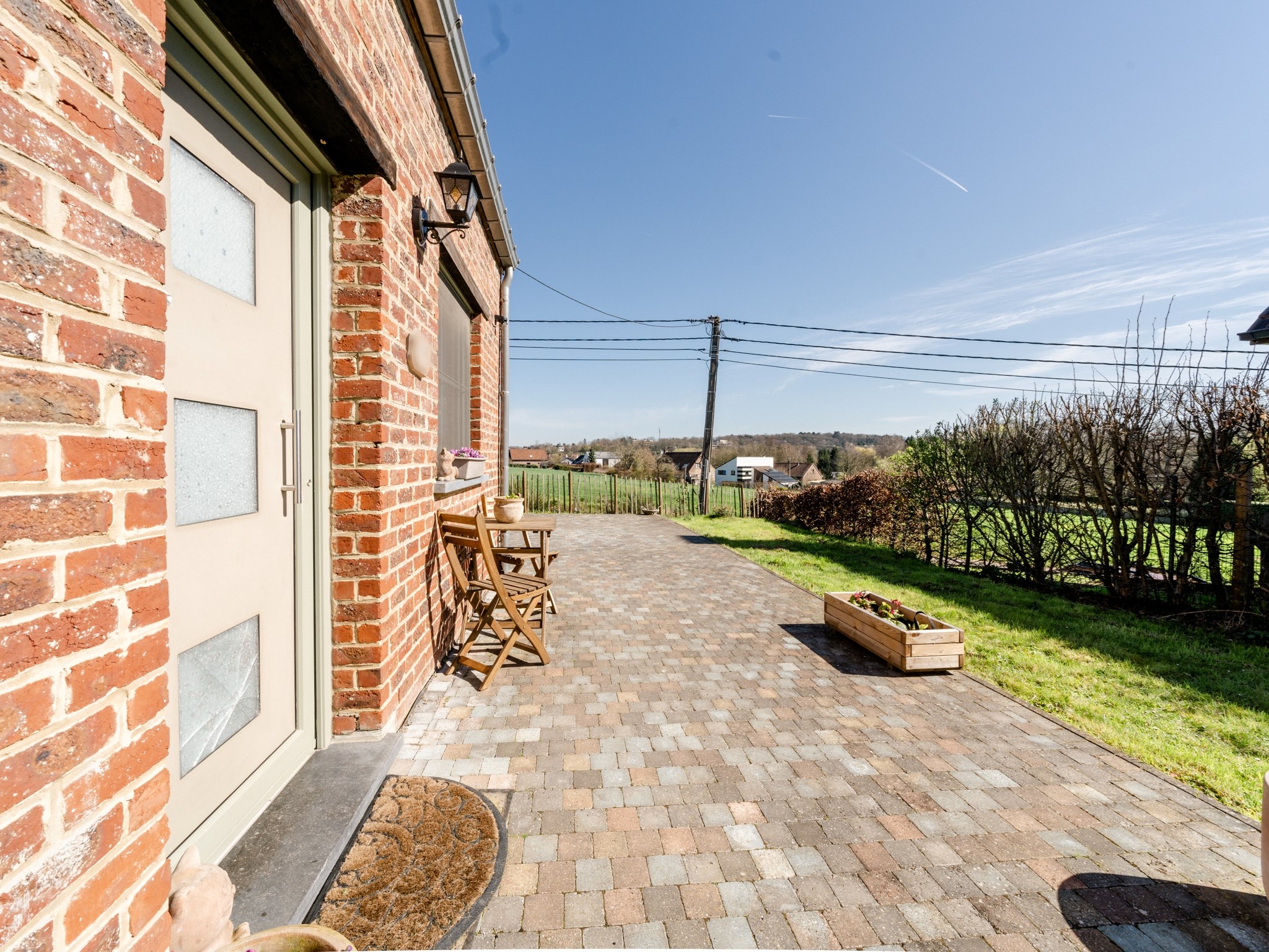 Vrijstaande woning met 3 kamers te midden het groen 