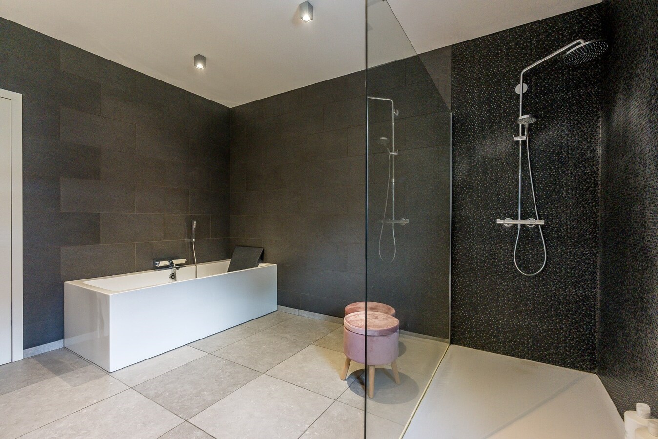 Prachtige villa op een perceel van 11 are 