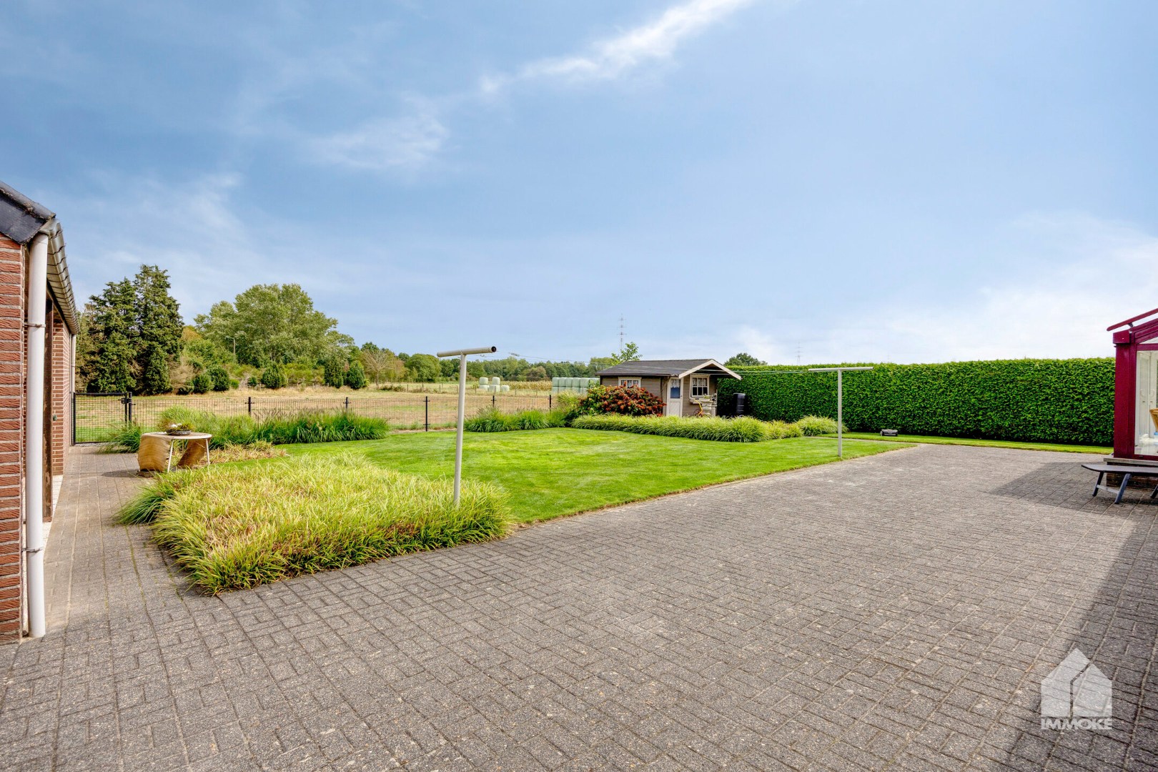 Stijlvol landhuis op 14a 88ca met aangrenzend weiland van 35a 5ca. 