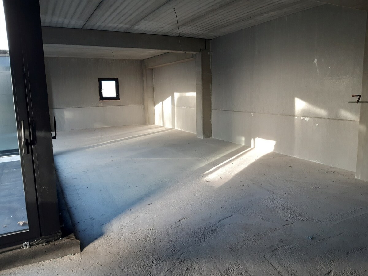 Kantoorruimte in industrieterrein Gavere 