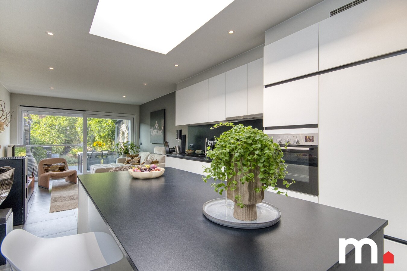 Instapklare woning met fantastische tuin te Kortrijk ! EPC 126 B 