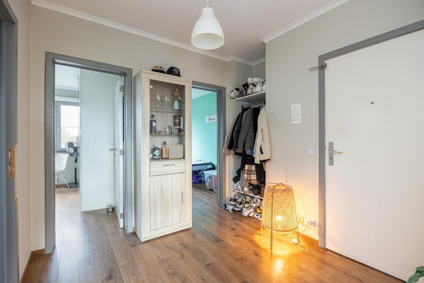 Charmant instapklaar appt. met 2 slpk en terras te Boechout! 