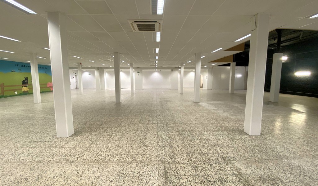 Handelspand te huur op zichtlocatie aan station Oudenaarde