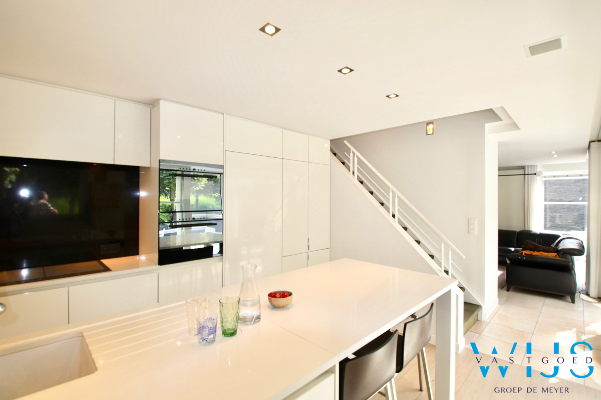 Prachtige mooi afgewerkte gezinswoning in een doodlopende straat ! 