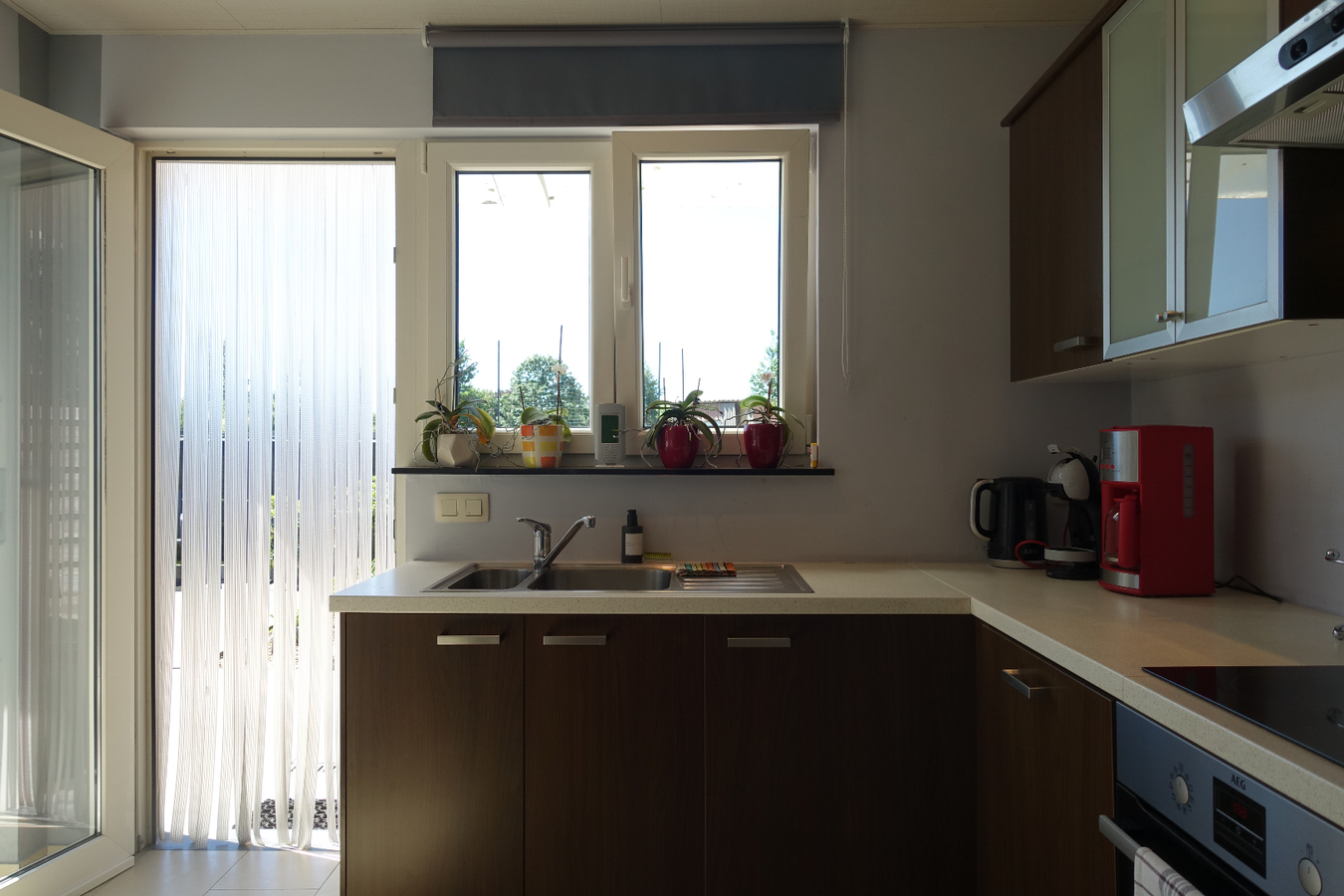 Instapklare woning met garage in centrum Zerkegem 