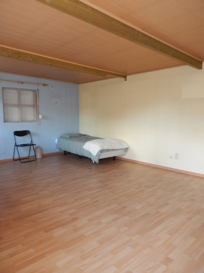 Handelspand/ kantoorruimte te Leffinge 