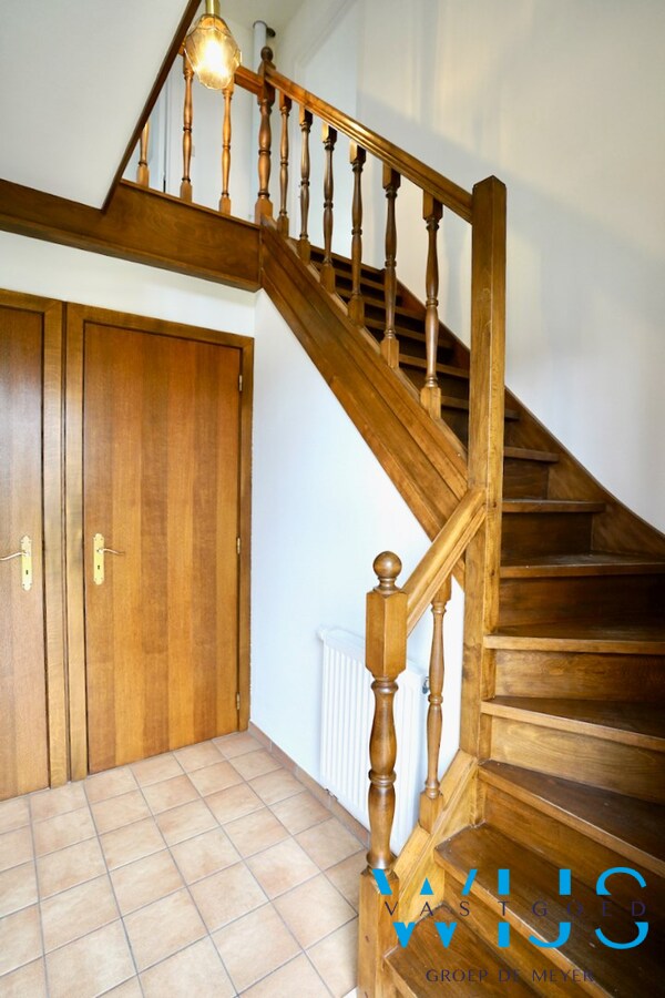 Landelijk gelegen woonhuis op 902m² te ERTVELDE ! 