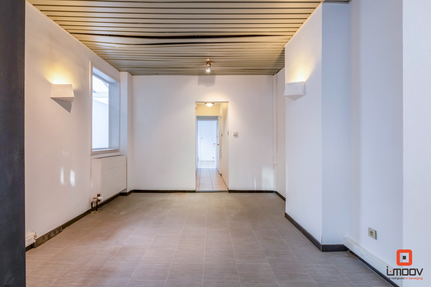 Te koop gelijkvloers handelspand 