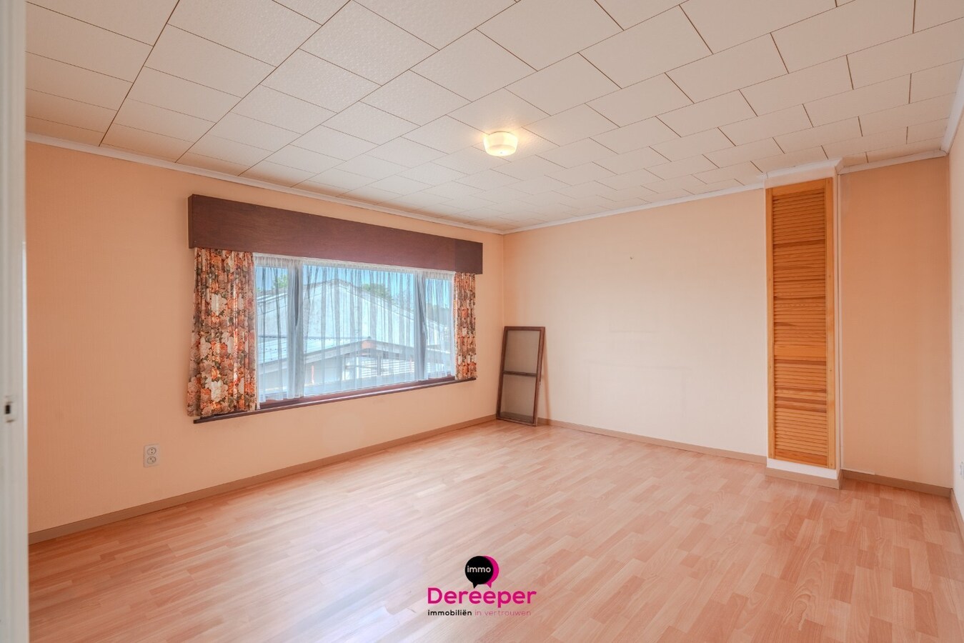Projecteigendom met tal van ontwikkelingsmogelijkheden op perceel van 2.084 m² 