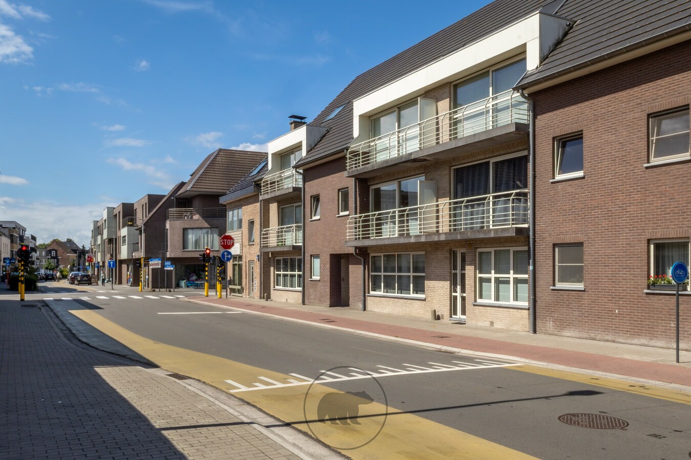 Tweeslaapkamer appartement met garagebox in centrum Wachtebeke 