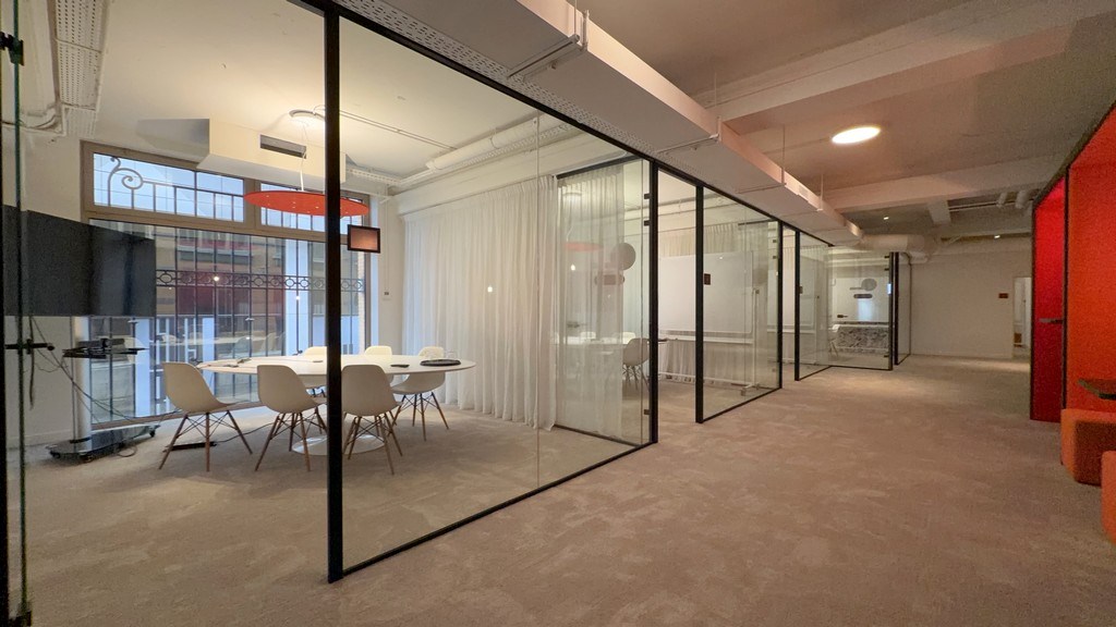 Trendy kantoren met Scheldezicht te huur in Antwerpen