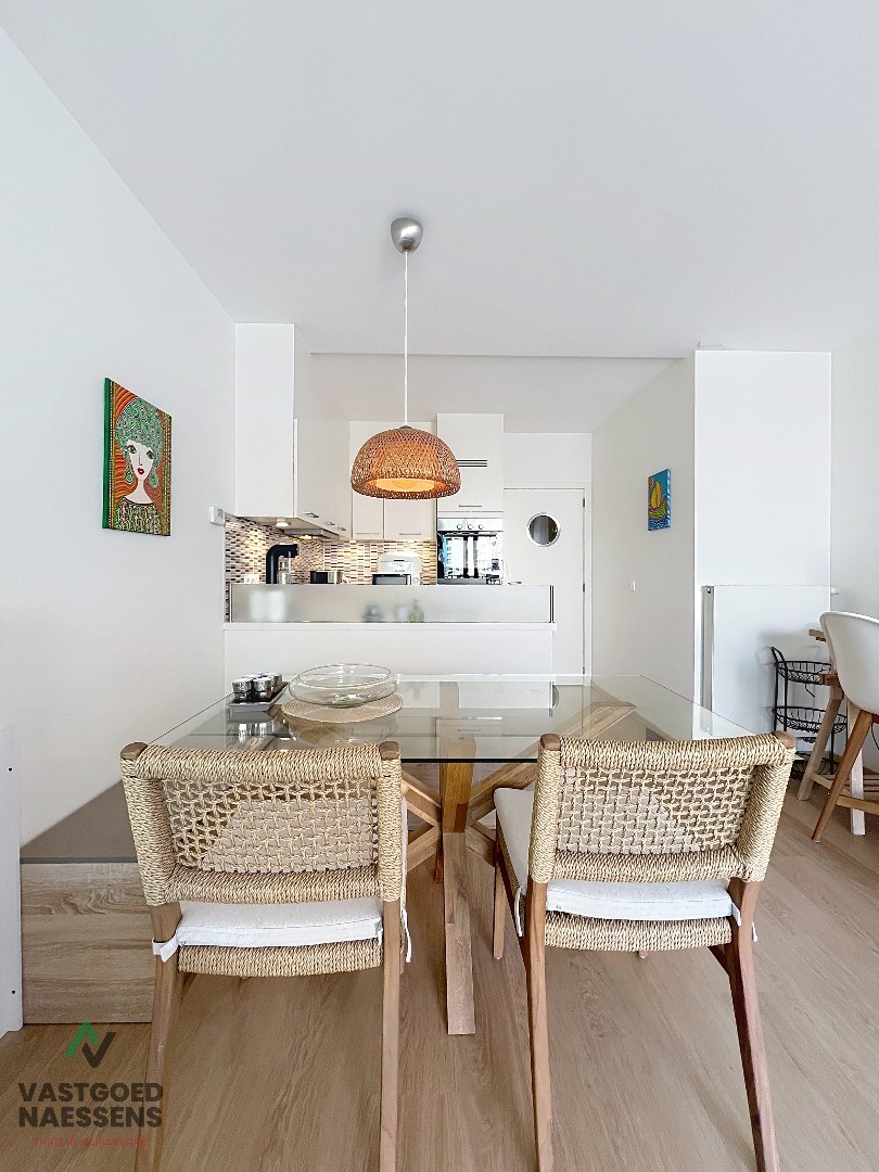 MAGNIFIQUE APPARTEMENT DE 2 CHAMBRES AVEC TERRASSES - BAUX EMPHYTÉOTIQUES 