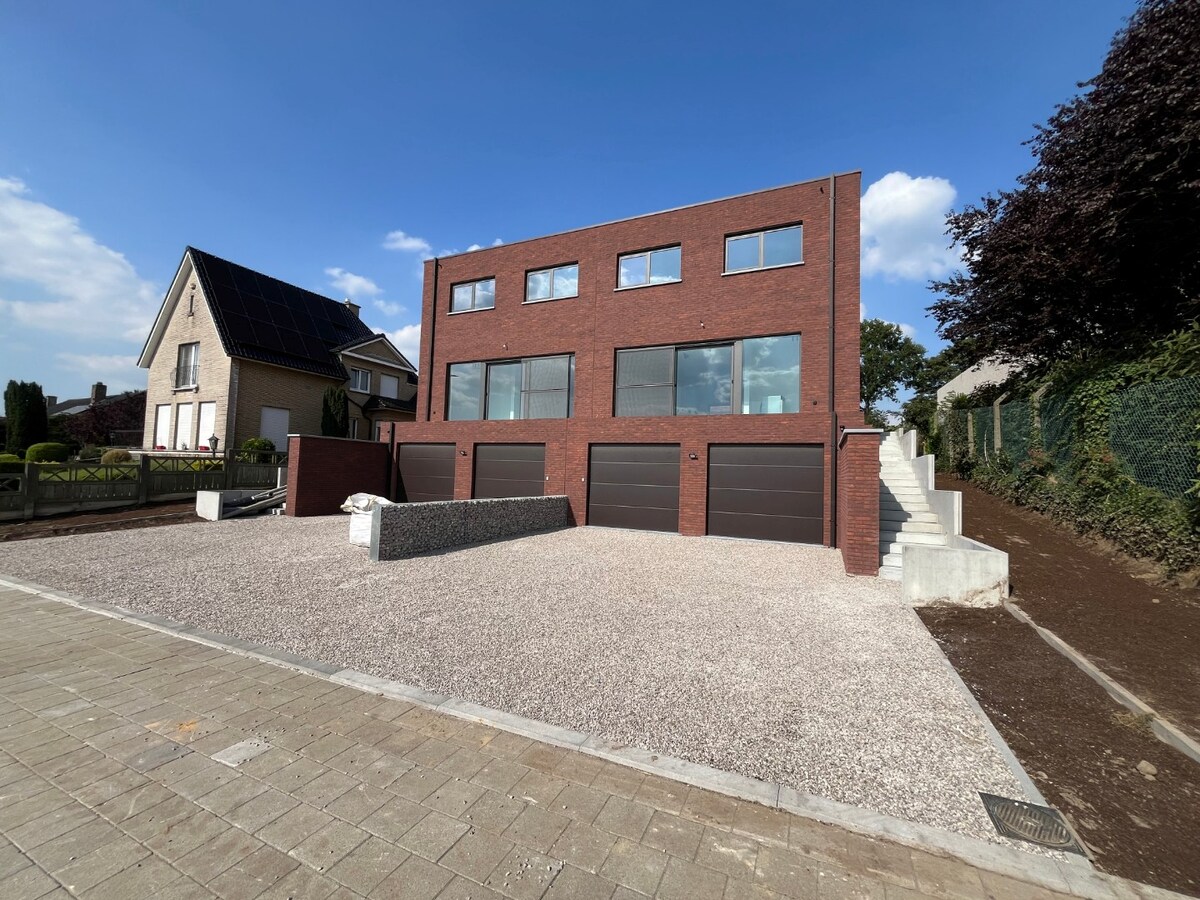 Nieuwbouw bel-etage in hartje Dikkelvenne 