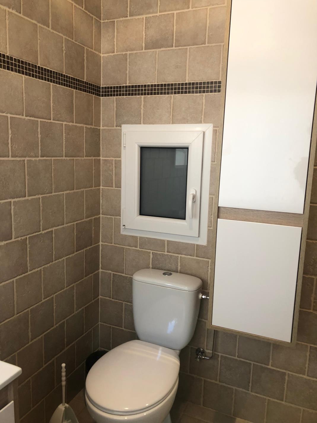 Lichtrijk appartement met 2 slaapkamers 