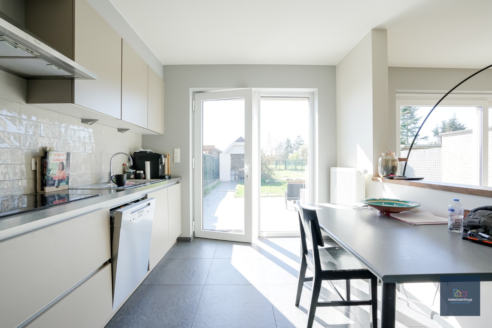 Rustig gelegen woning met 3slpk, garage en tuin 