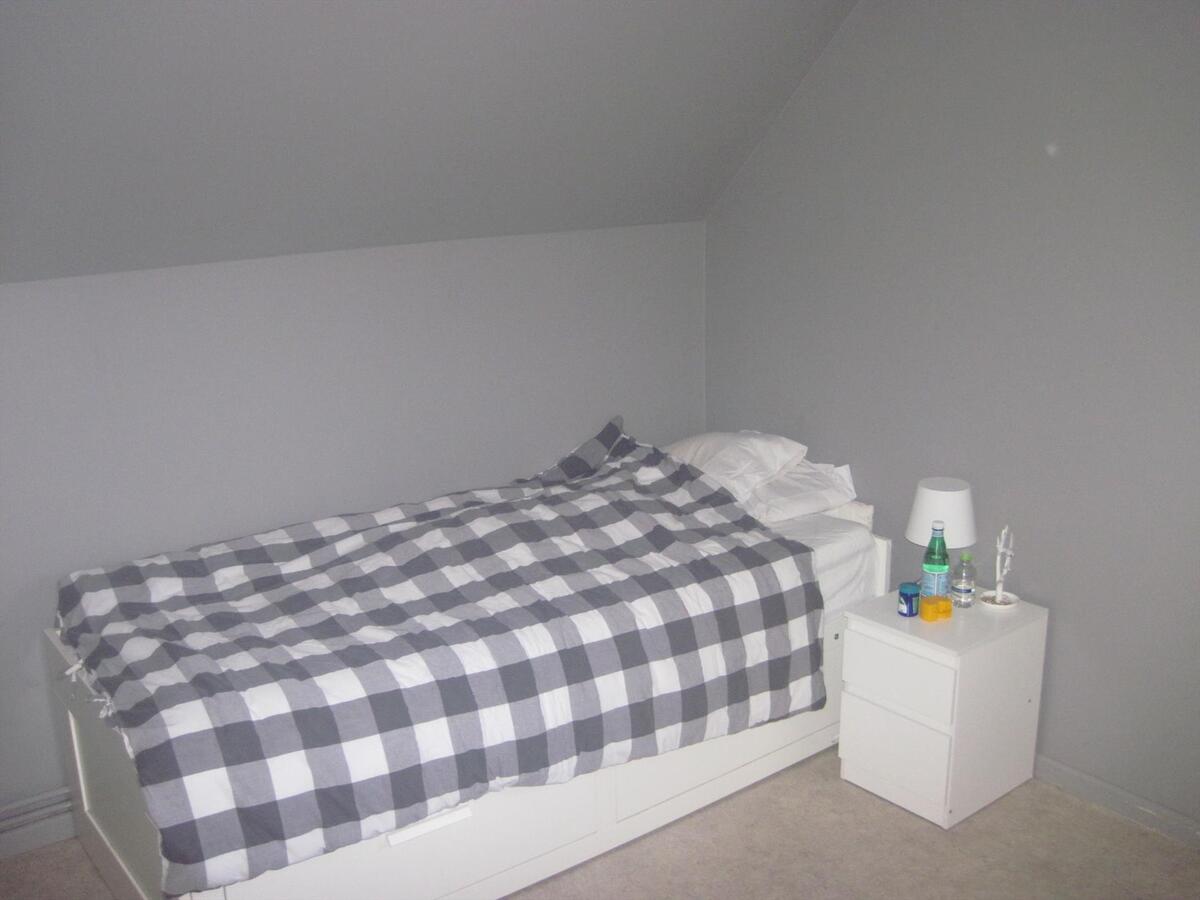 Tijdloze villa in rustige straat. Groene omgeving én toch overal vlakbij. 