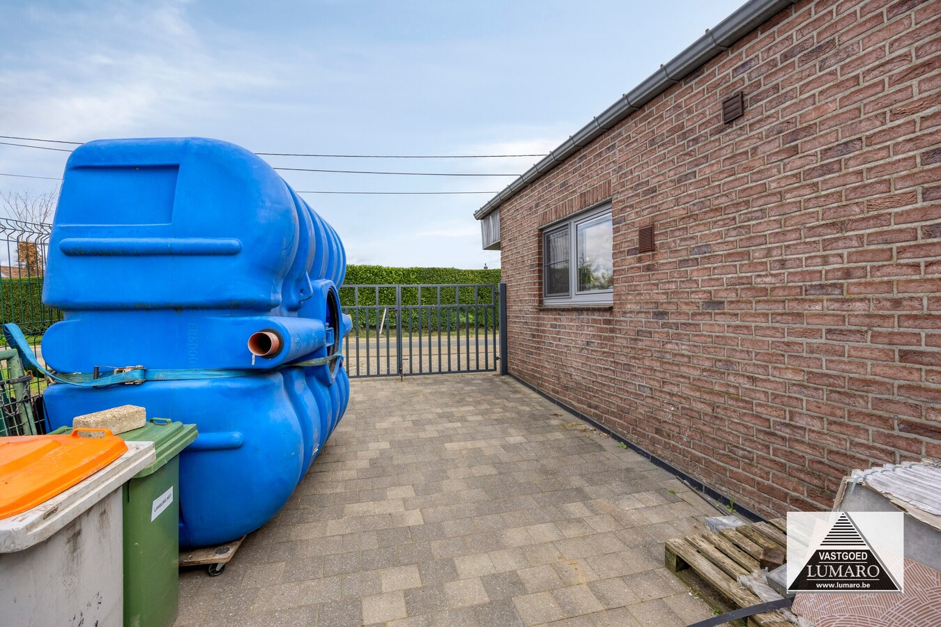 Gezinswoning, met warmtepomp, zonnepanelen en thuisbatterij! 
