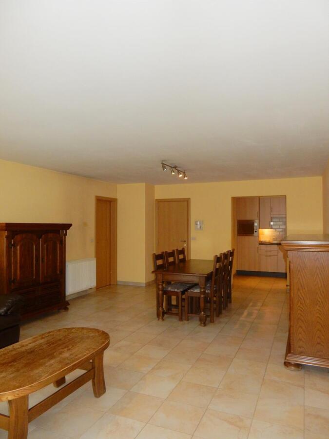 Gelijkvloers appartement met zonnige tuin 