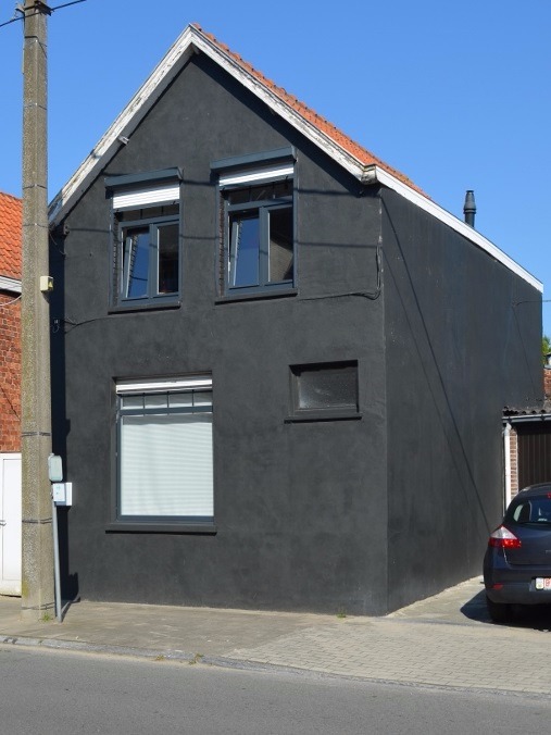 Gerenoveerde woning centraal gelegen te Maldegem 