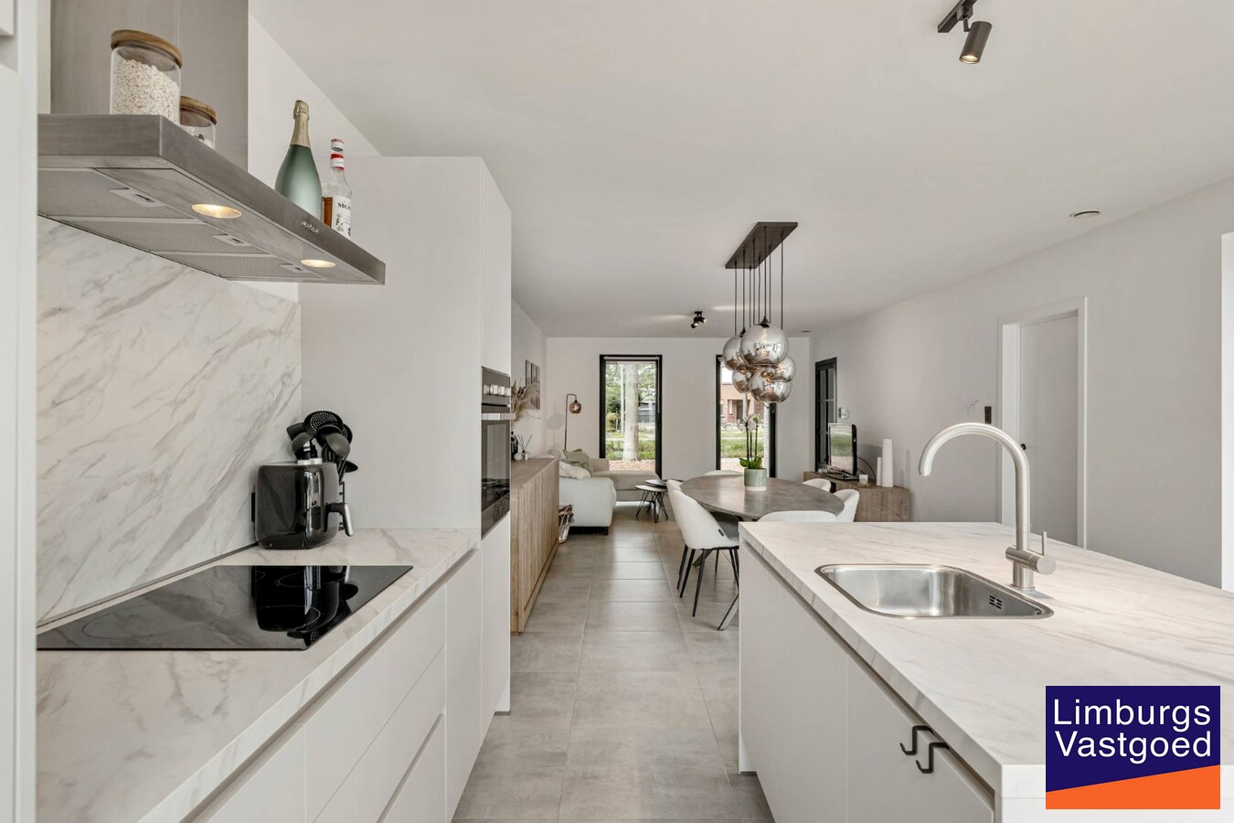 Nieuwbouwwoning, halfopen bebouwing, 3 slpk, 3a 4ca, te Beringen 