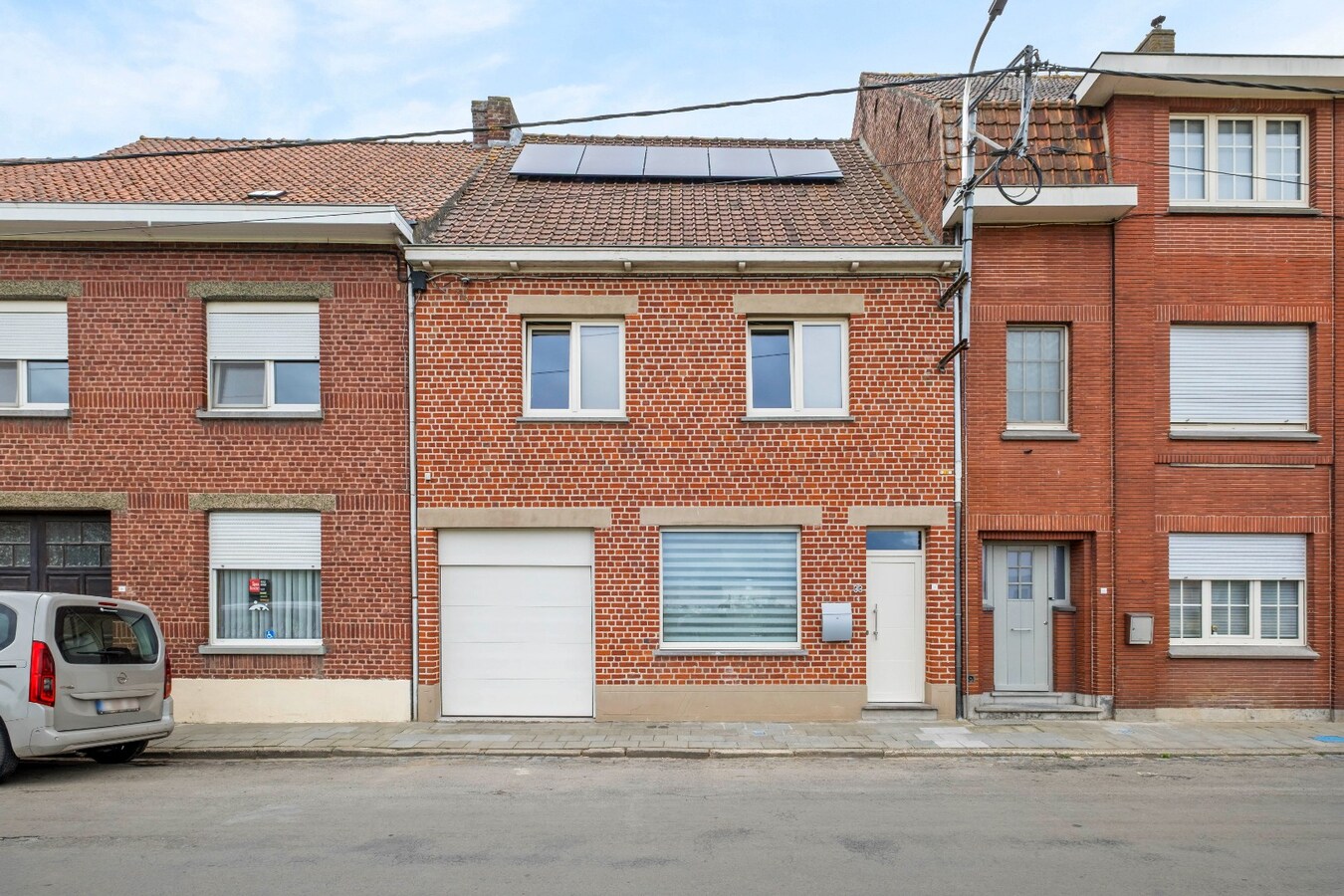 Fantastische instapklare woning met grote tuin te Heule ! 