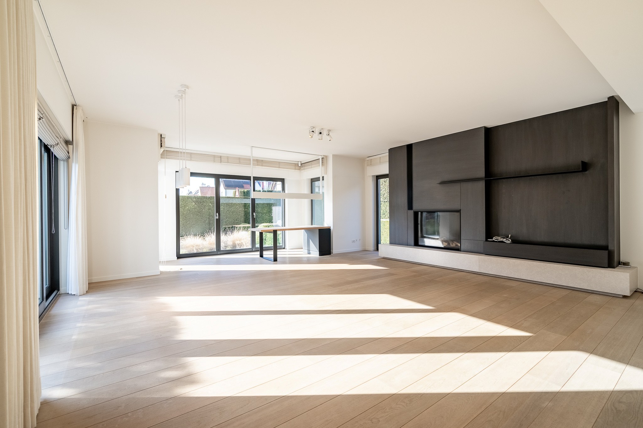 Prachtige en instapklare villa gelegen in een zijstraat van de Magere Schorre 