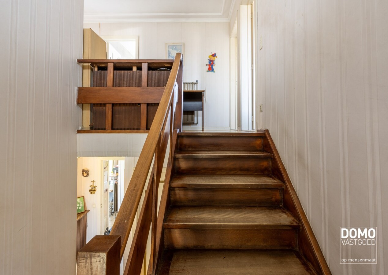 RUSTIG GELEGEN HALFOPEN BEBOUWING MET 4 SLAAPKAMERS EN EXTRA STUDIO OP EEN PERCEEL VAN 11A 45CA TE DIEPENBEEK 