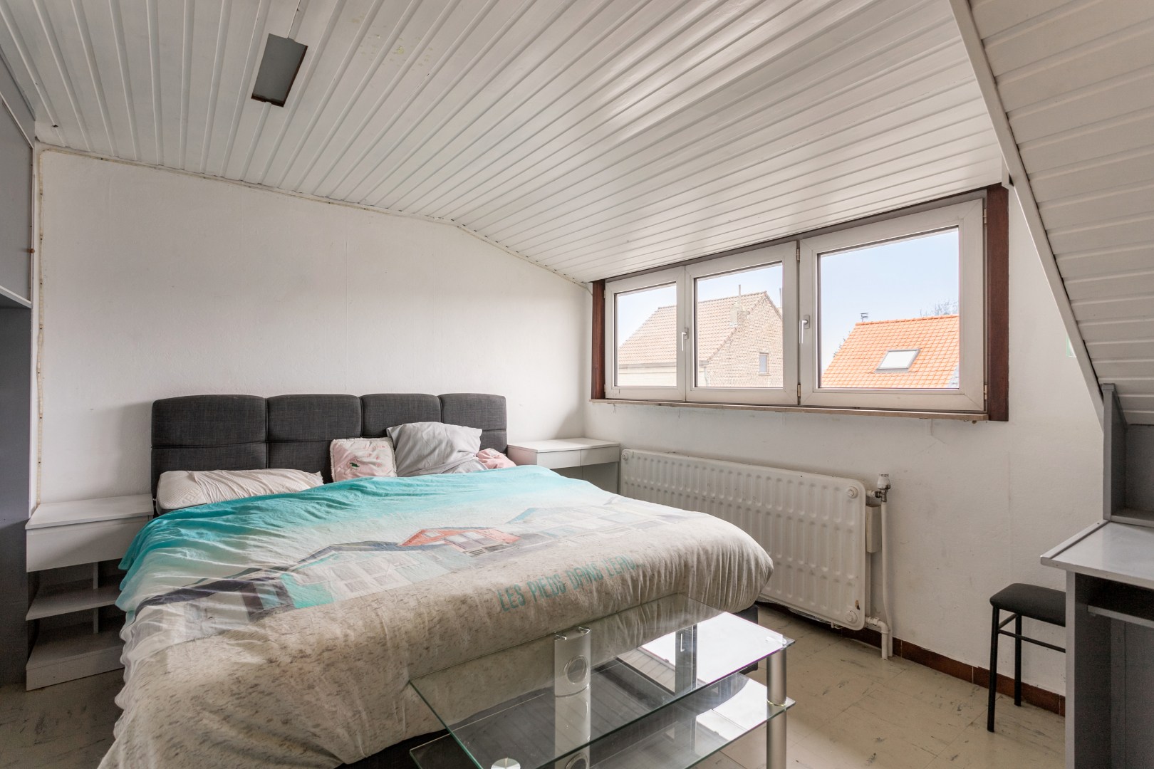 Solide woning met 3 slpks, tuin en garage te Buizingen 